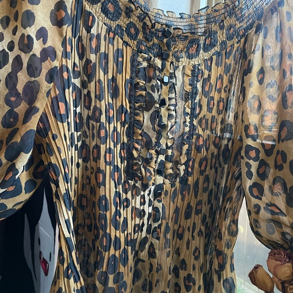 Women’s Y2K animal print sheer top - Picture 16 of 17